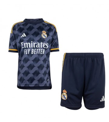 Real Madrid Udebanesæt Børn 2023-24 Kort ærmer (+ korte bukser)